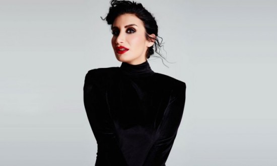 İrem Derici’nin Beklenen İlk Albümü “Dantel” Çıktı!