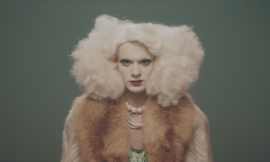 Athena'dan “Ses Etme” Şarkısına Ses Getiren Klip